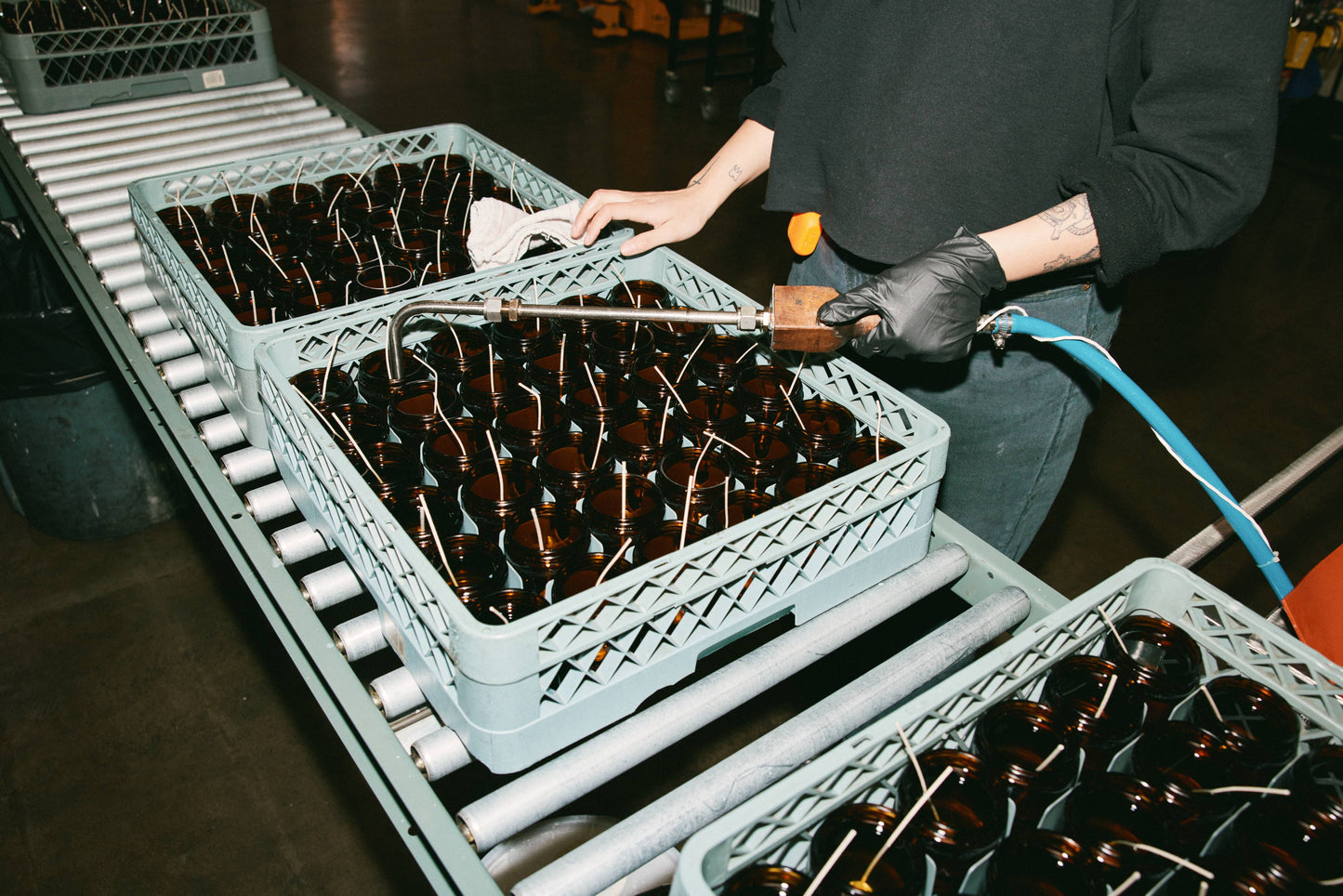 Amber & Moss - 7.2 oz Standard Soy Candle